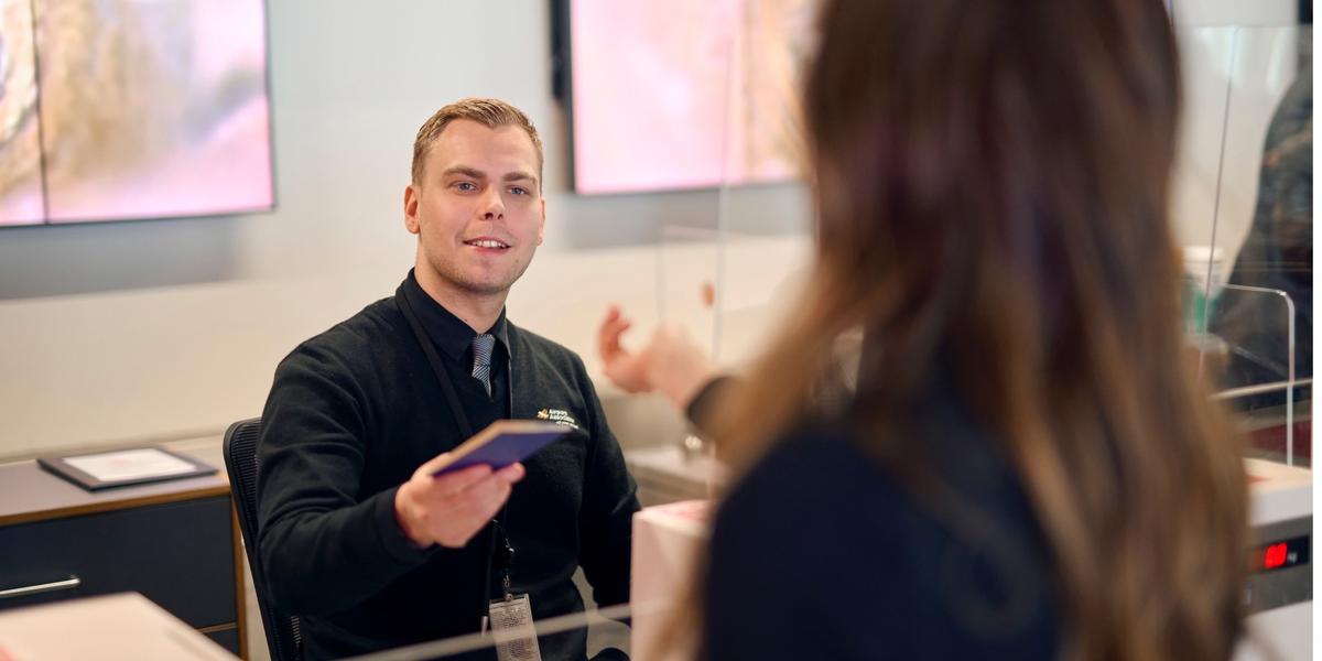 Airport Associates